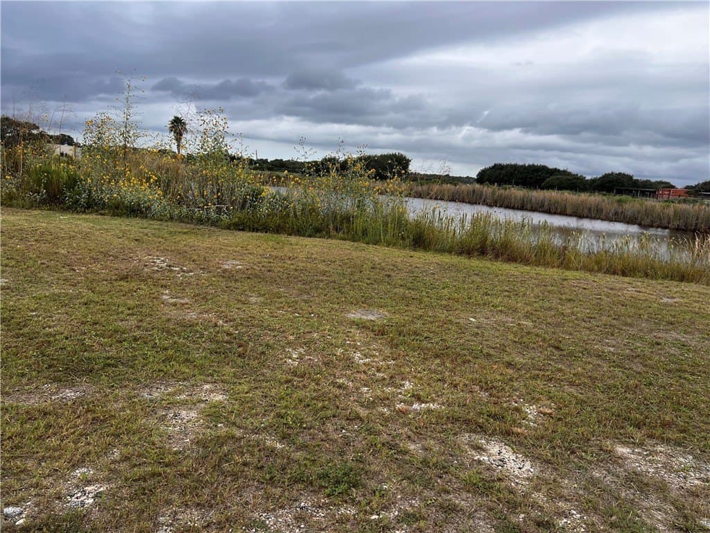 5 acres in San Patricio County featured view