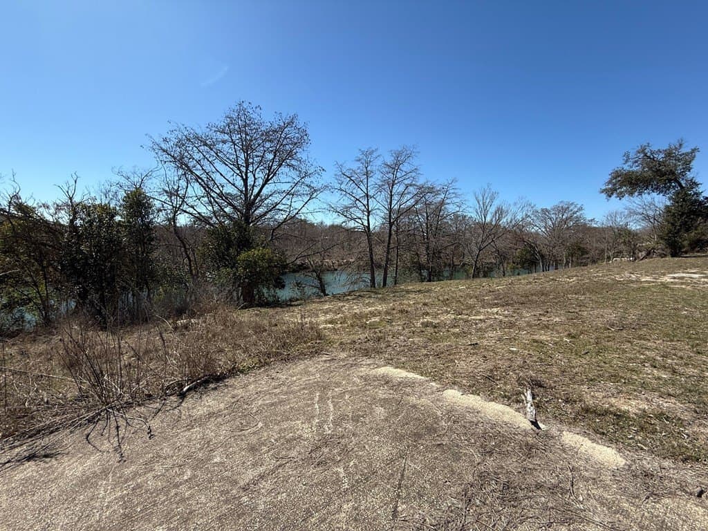 0.28 acres in Kerr County - photo 7