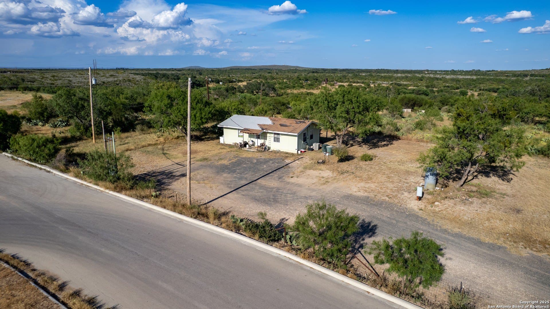 27.5 acres in Uvalde County - photo 18