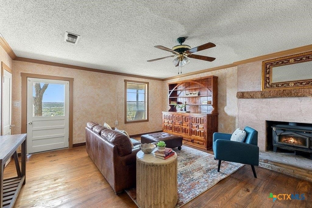 10 acres in Gillespie County - photo 13