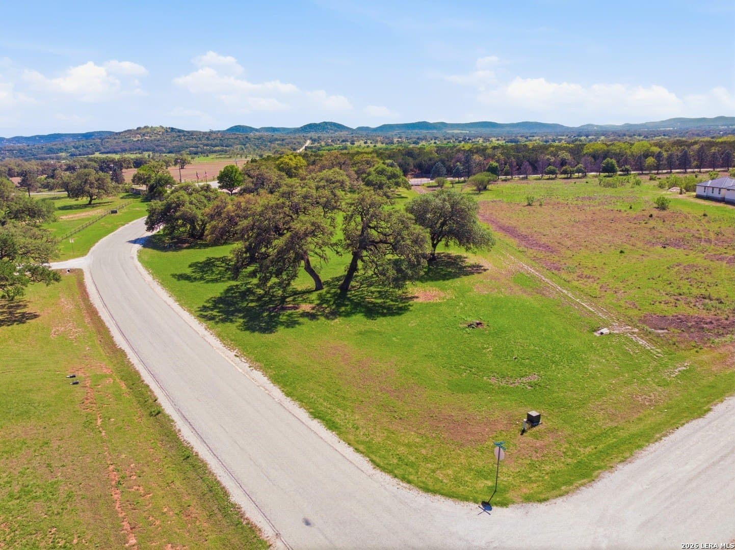 2.94 acres in Bandera County - photo 6