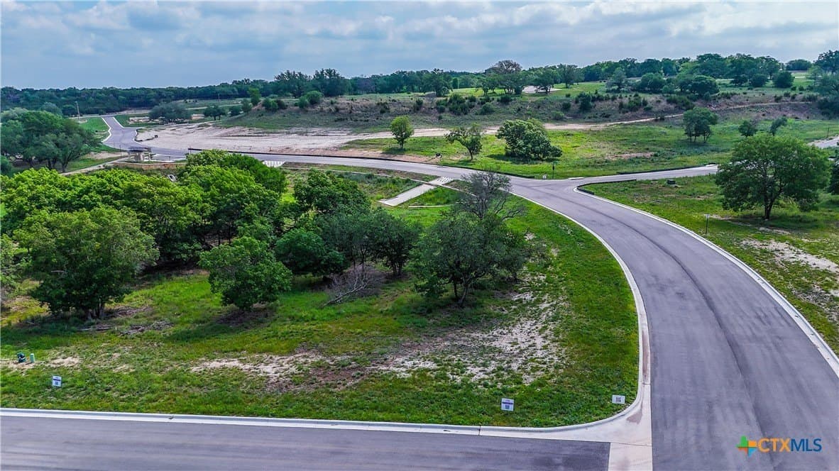 0.75 acres in Bell County gallery image 2