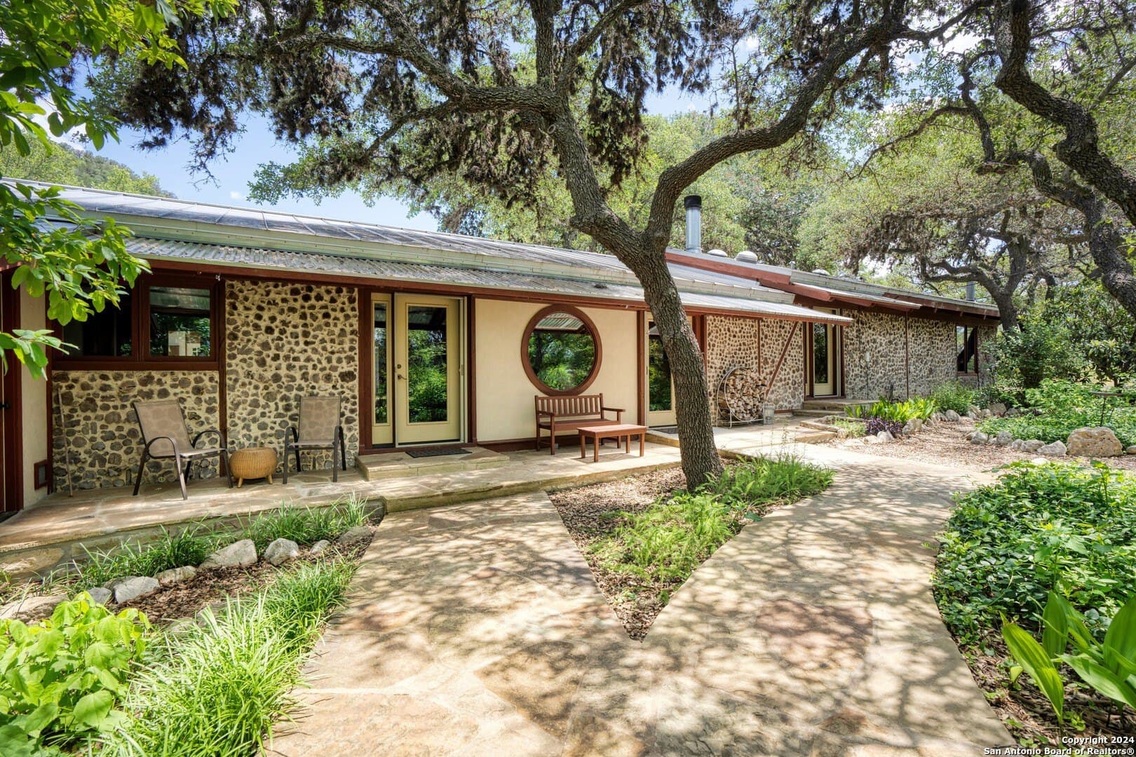 30 acres in Bandera County gallery image 3