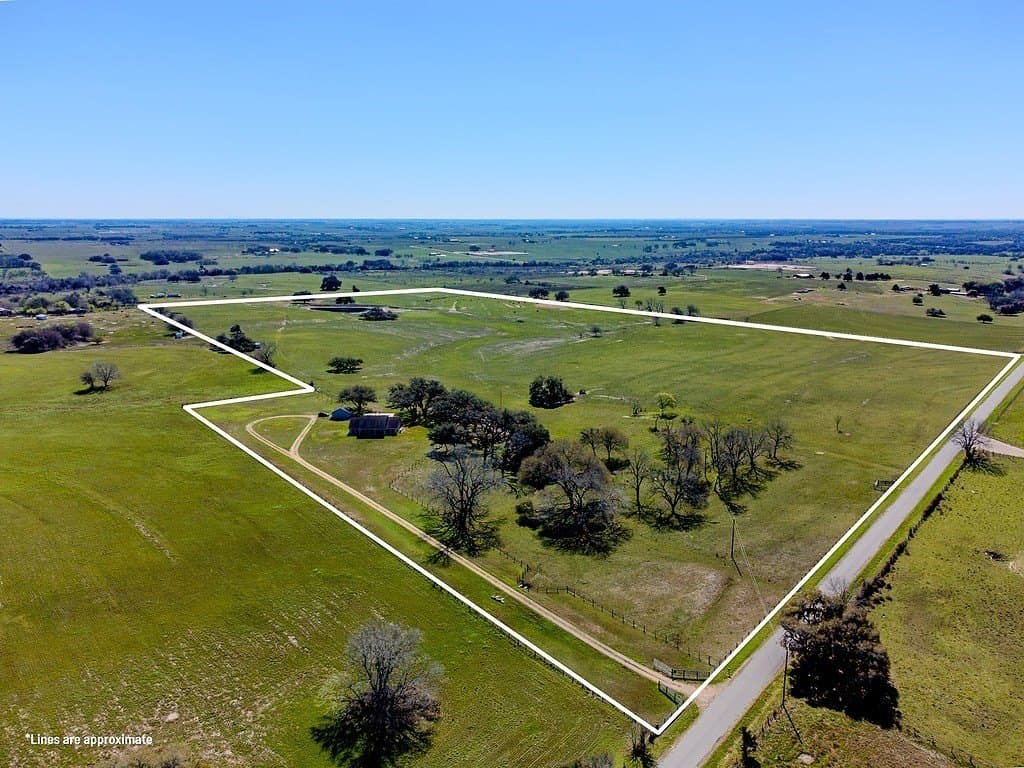 81.44 acres in Lavaca County - photo 26
