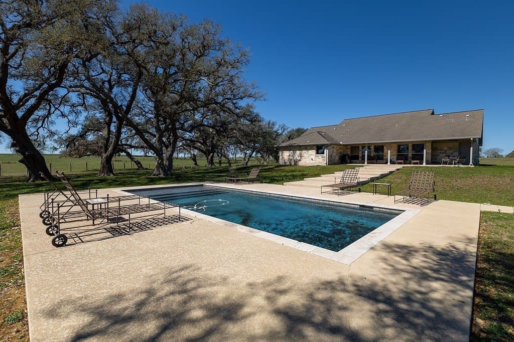 81.44 acres in Lavaca County - photo 17