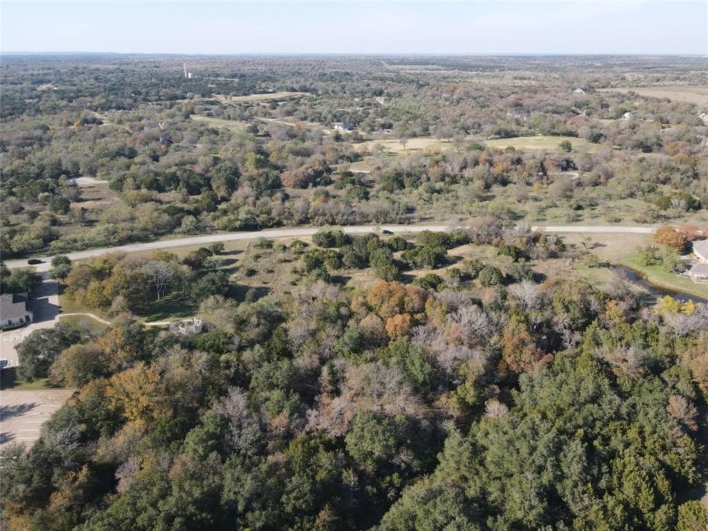 1.03 acres in Hill County gallery image 2