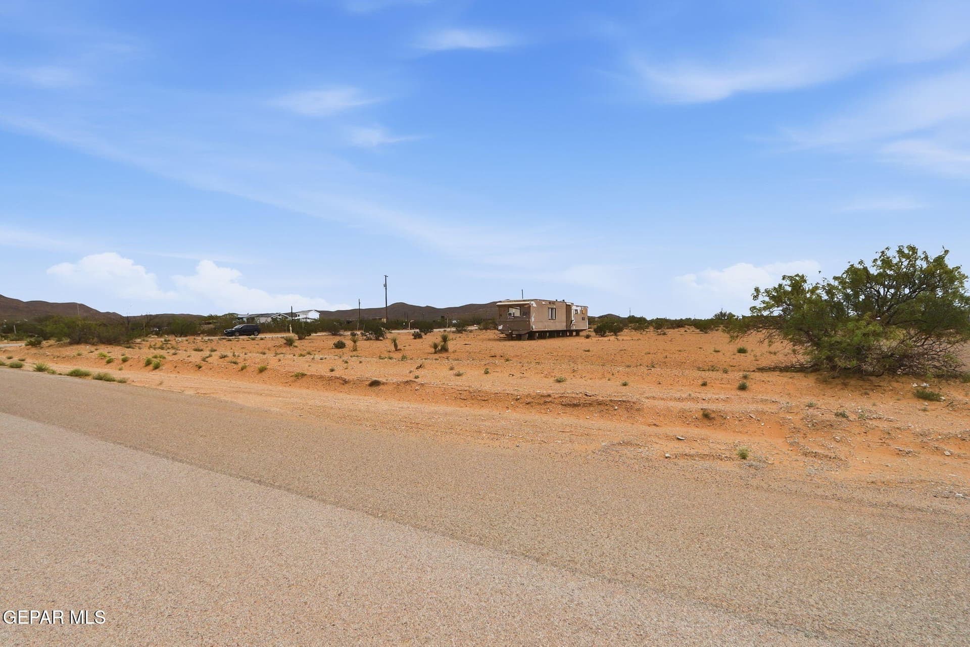 1 acres in El Paso County gallery image 3