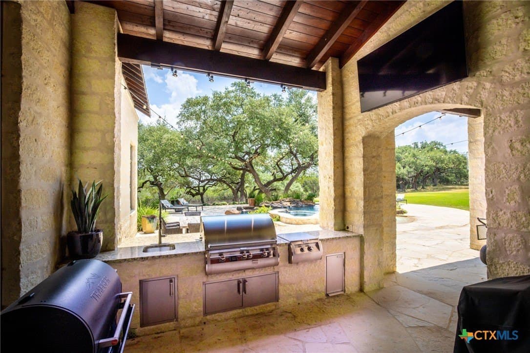 19.59 acres in Comal County - photo 17