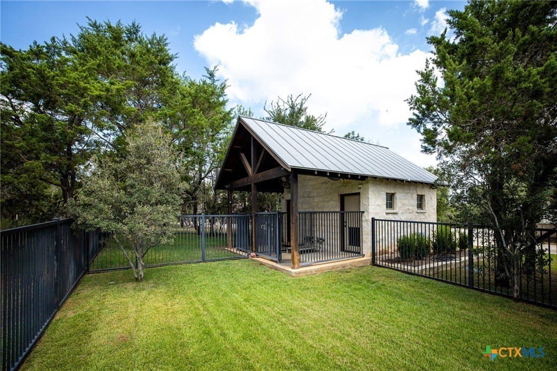 19.59 acres in Comal County - photo 44