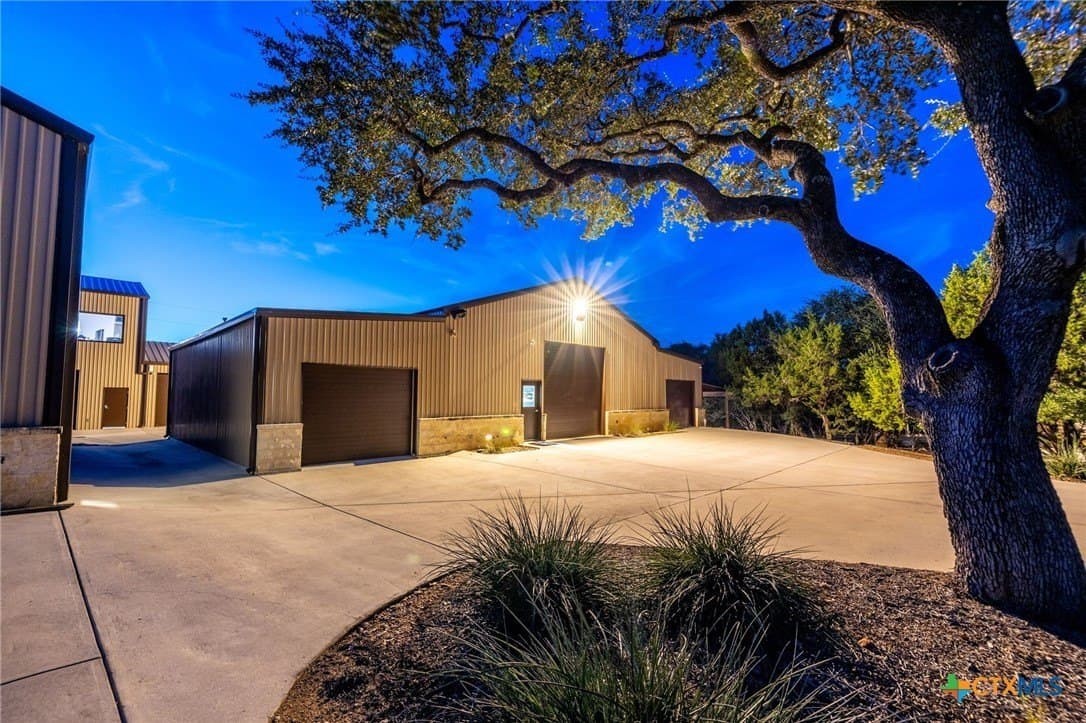 19.59 acres in Comal County - photo 7