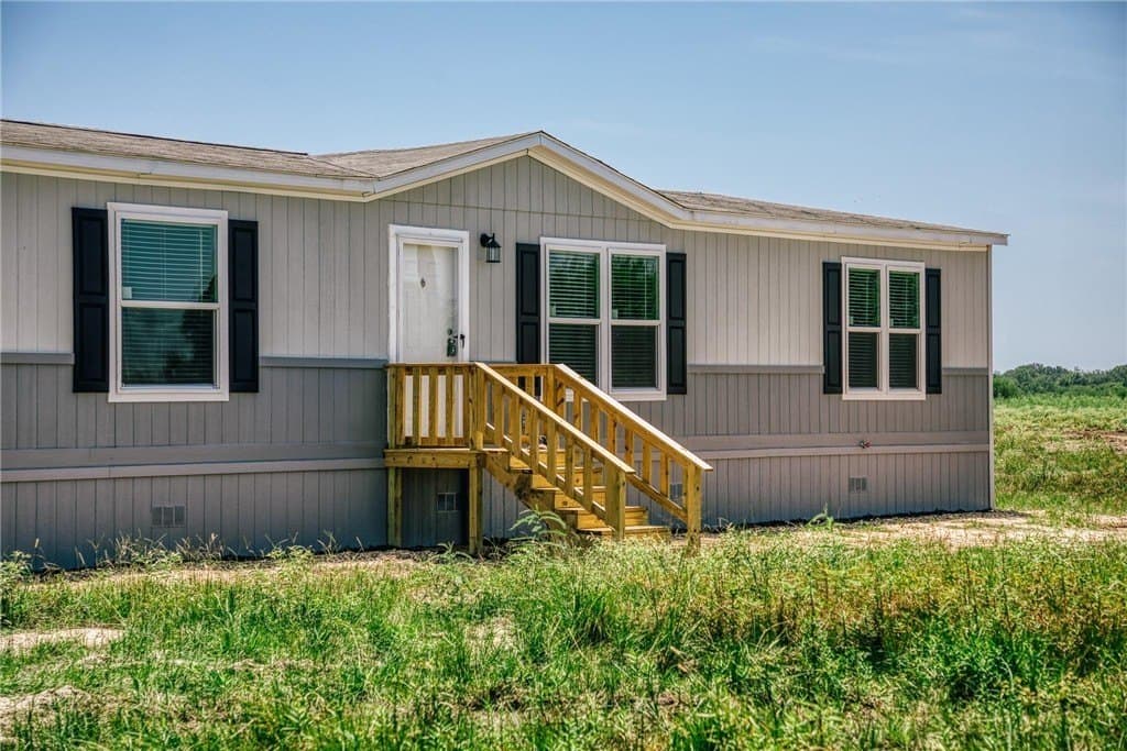 2.01 acres in WALLER County - photo 3