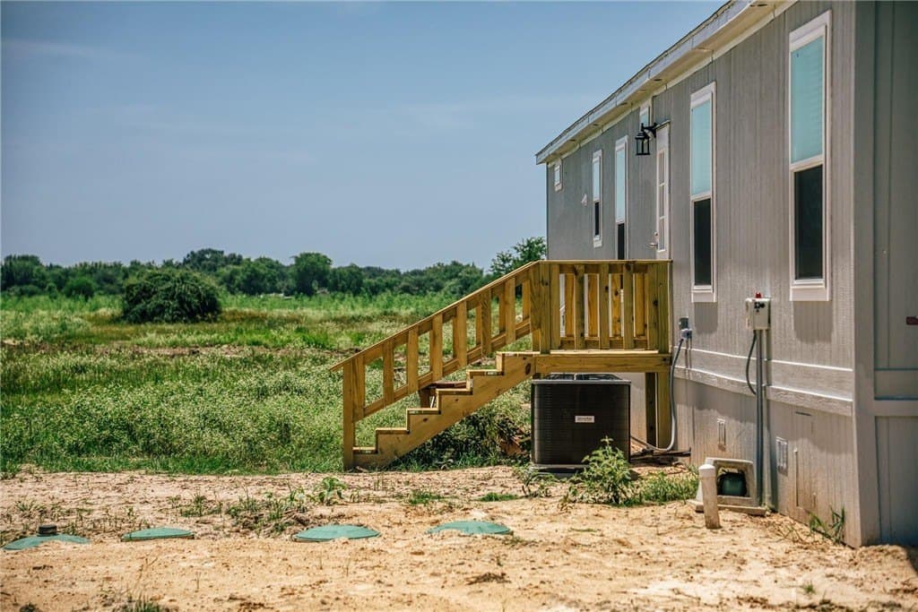 2.01 acres in WALLER County - photo 28