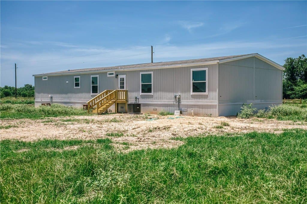2.01 acres in WALLER County - photo 29