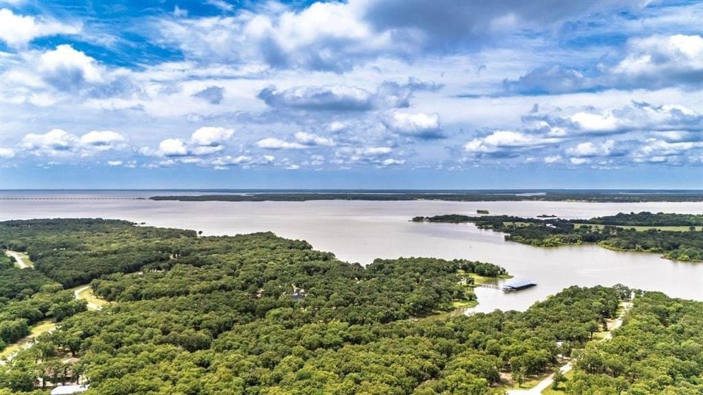 1 acres in Hunt County gallery image 2