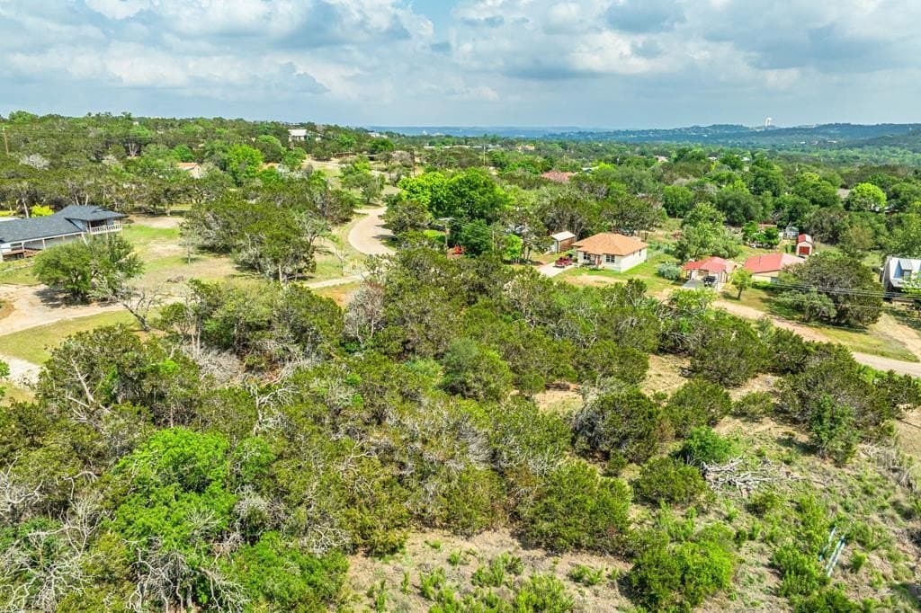 1.53 acres in Kerr County gallery image 2