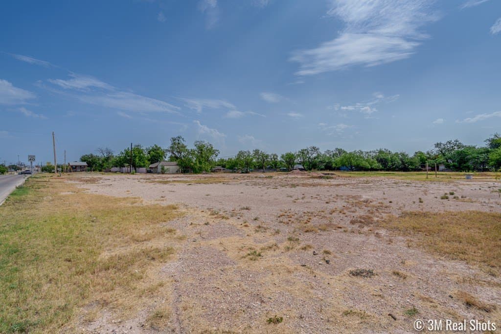 0.87 acres in Tom Green County - photo 10