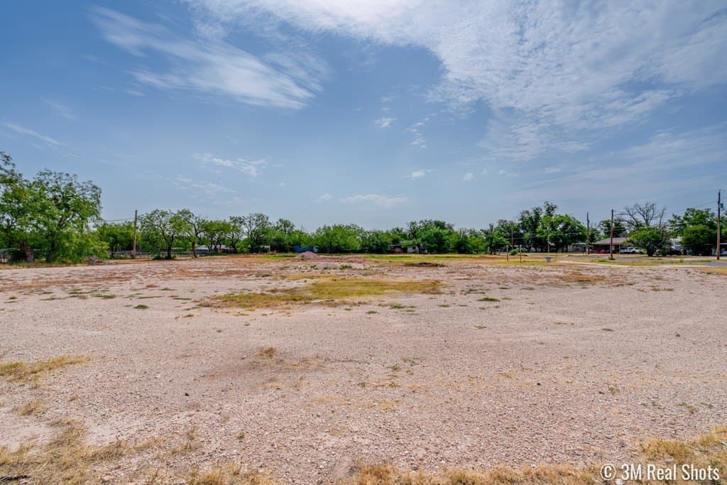 0.87 acres in Tom Green County - photo 9