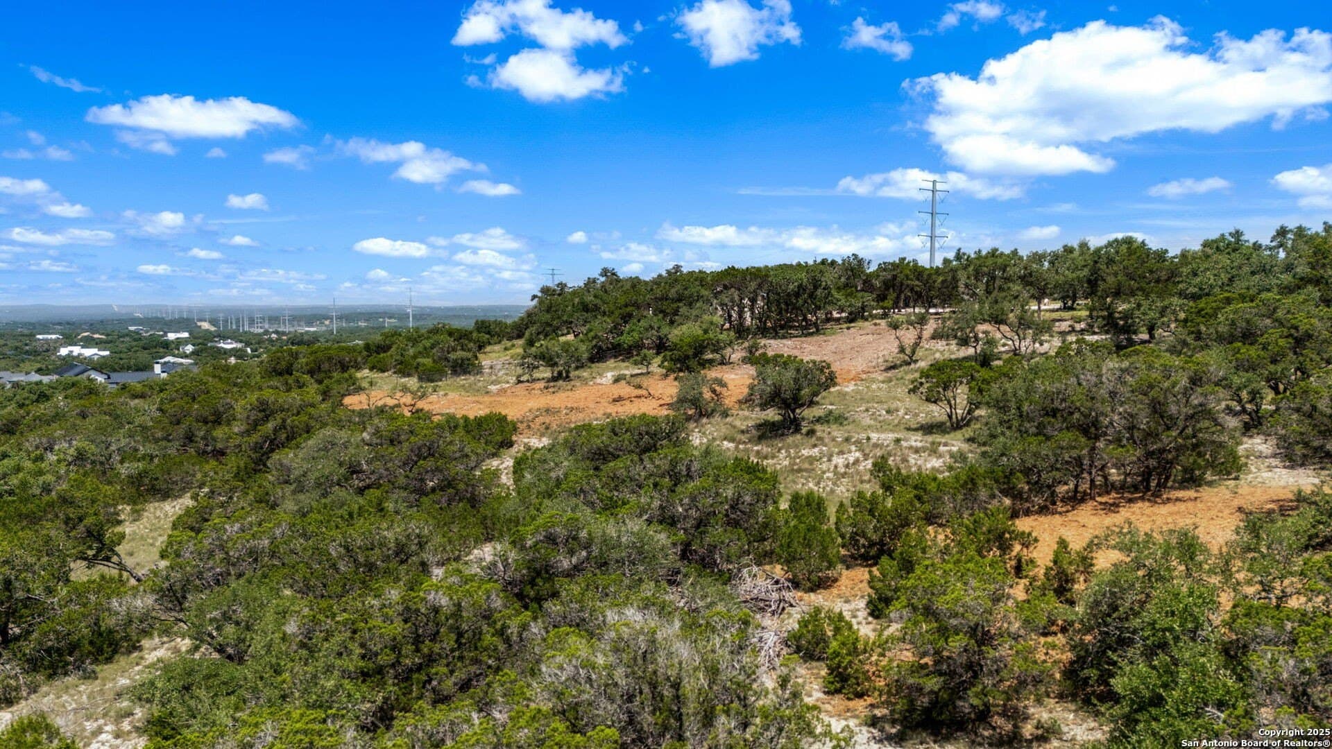 1.22 acres in Comal County - photo 6