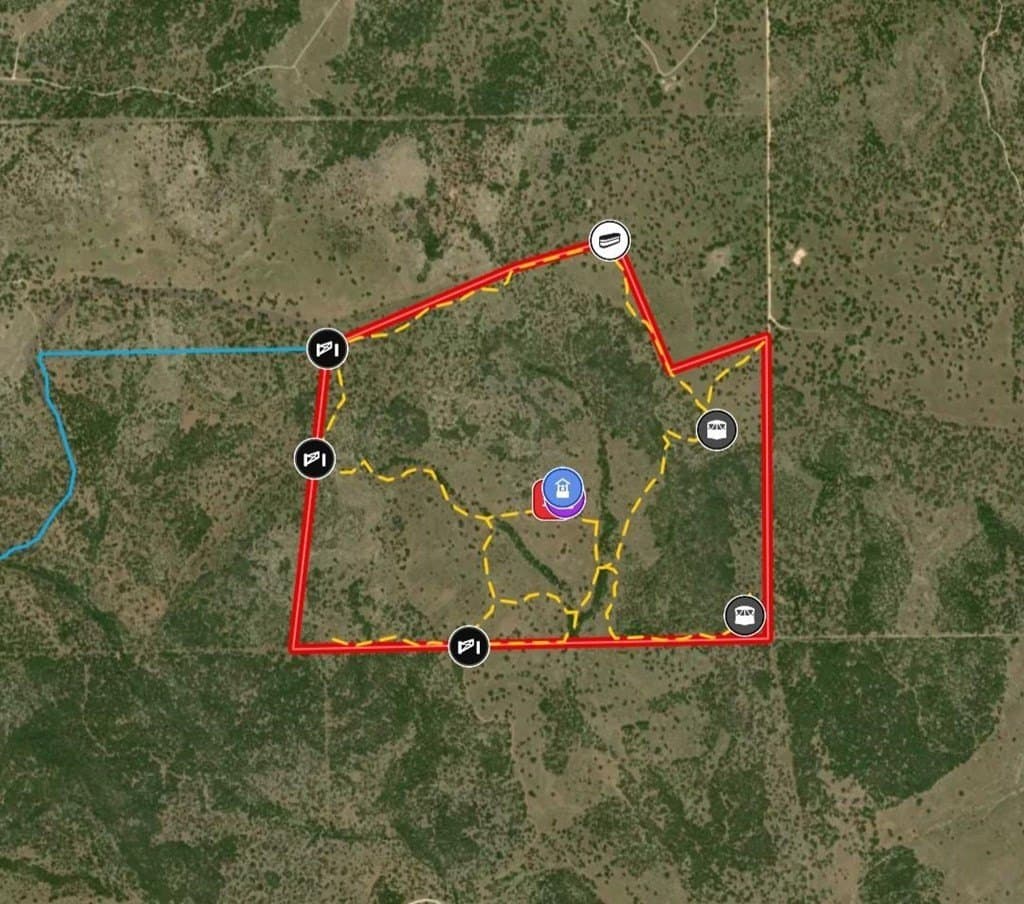 476 acres in Bandera County gallery image 2