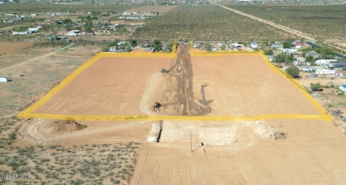 0.5 acres in El Paso County - photo 16