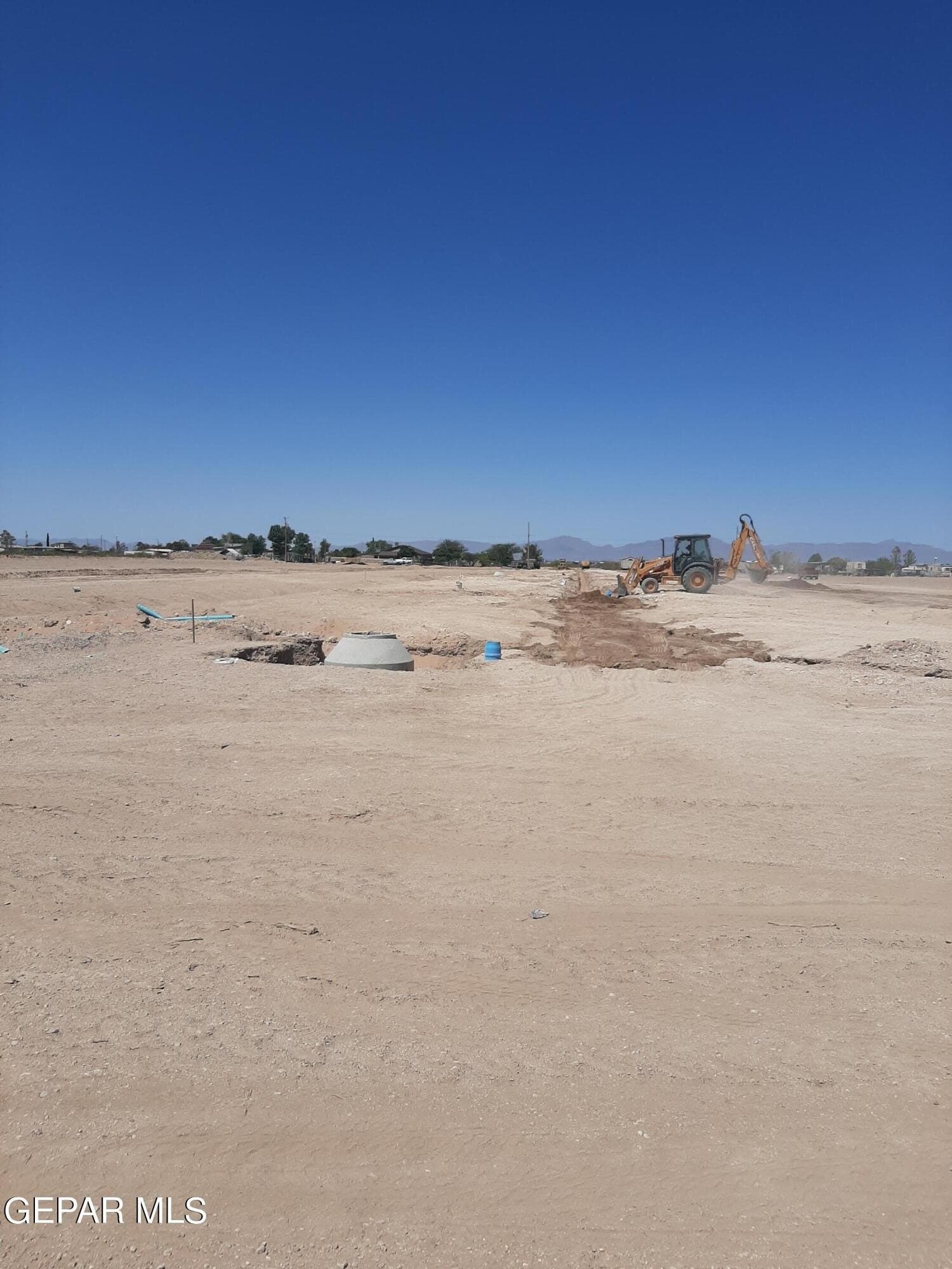 0.5 acres in El Paso County - photo 17