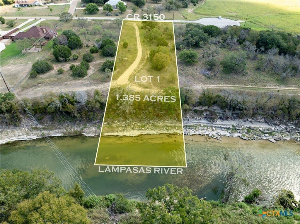 1.39 acres in Lampasas County