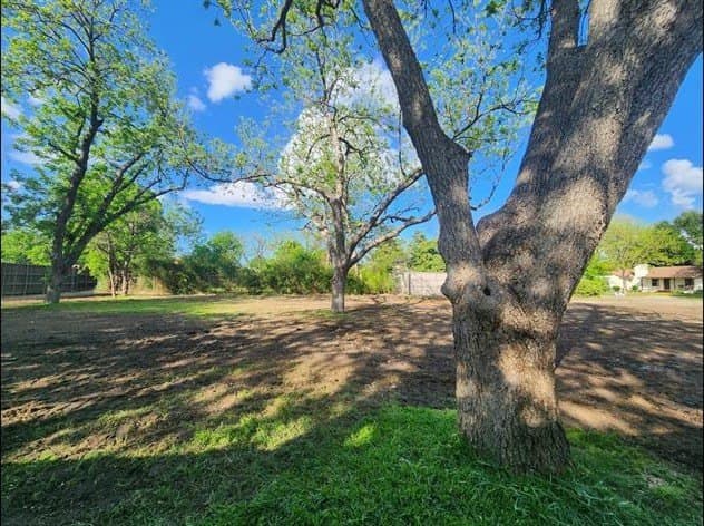 0.37 acres in Dallas County featured view