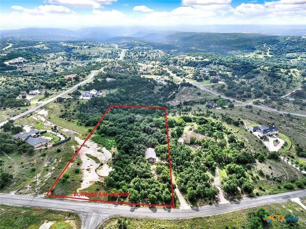 5.01 acres in Comal County - photo 8