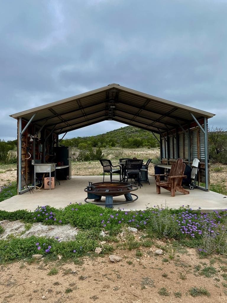 258 acres in Val Verde County