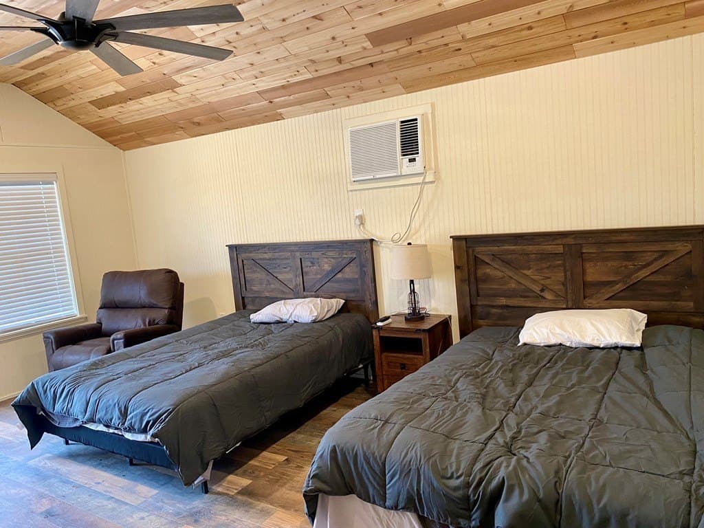 258 acres in Val Verde County gallery image 3