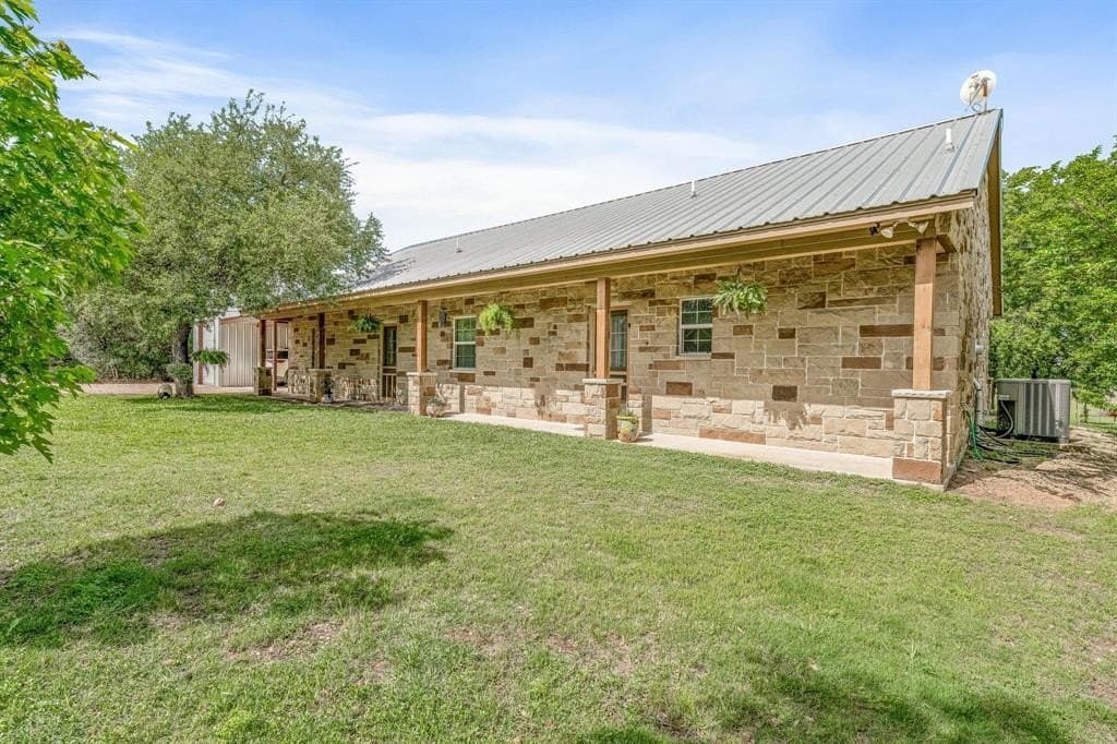 37.13 acres in Bosque County gallery image 2