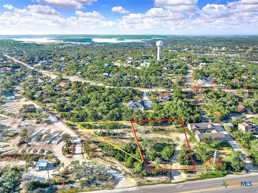 1.18 acres in Comal County featured view