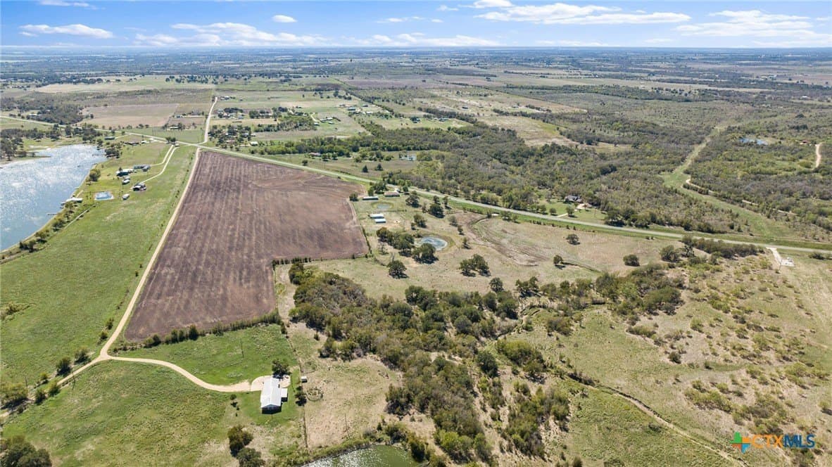 10.81 acres in Milam County featured view