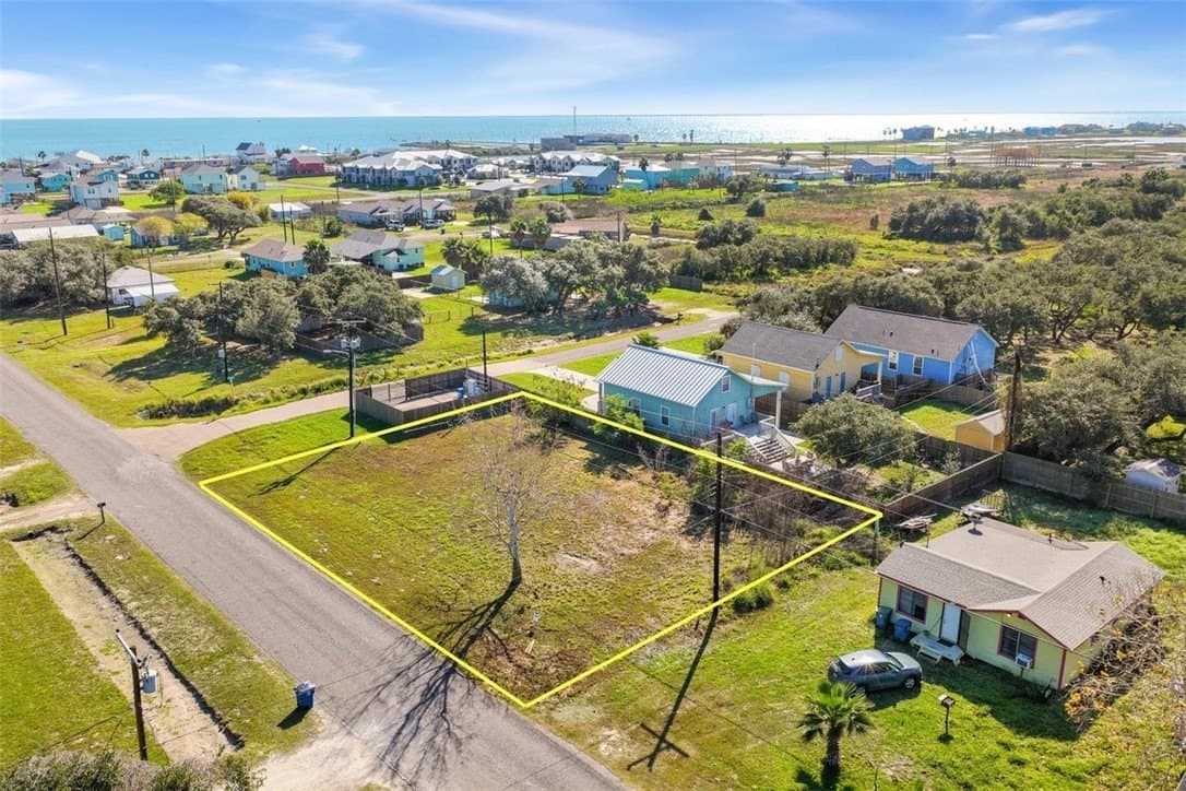 0.16 acres in Aransas County featured view