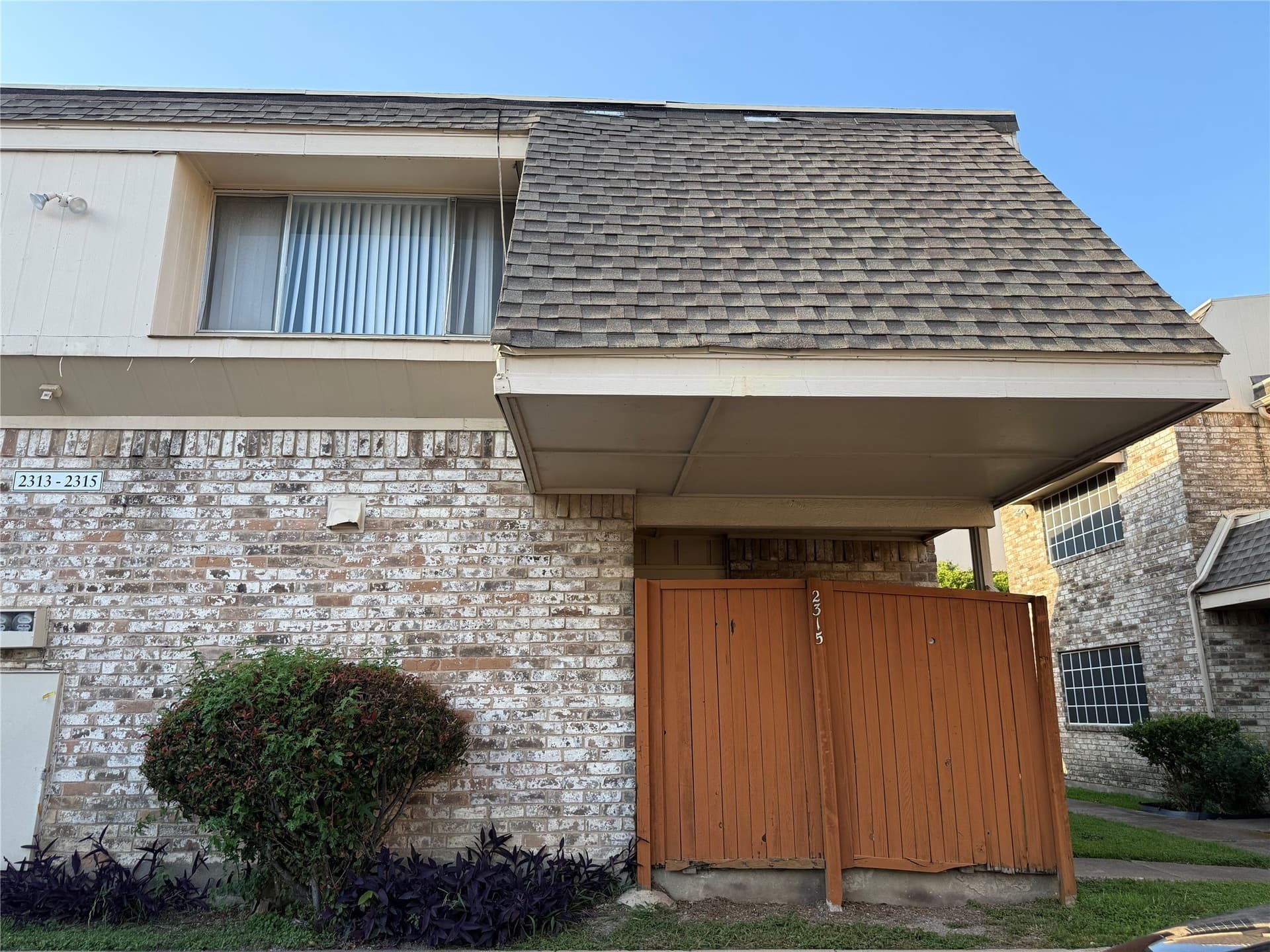 10.2 acres in Dallas County