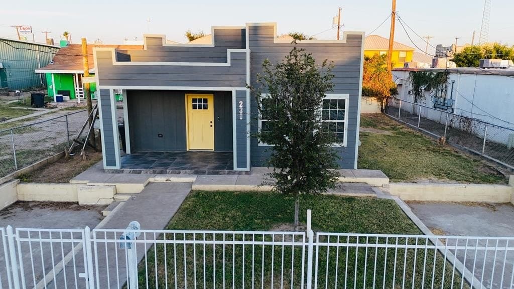 3,500 acres in Maverick County