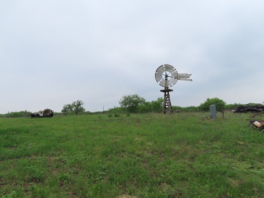 16.89 acres in Atascosa County - photo 11
