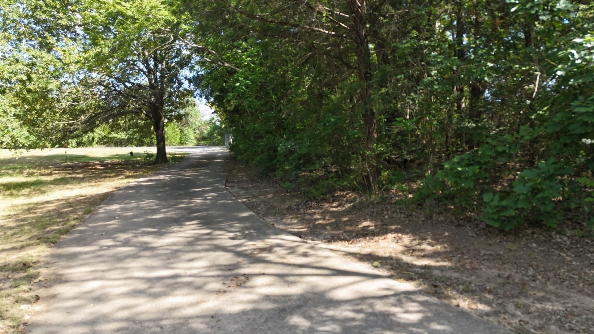 2.34 acres in Freestone County gallery image 4
