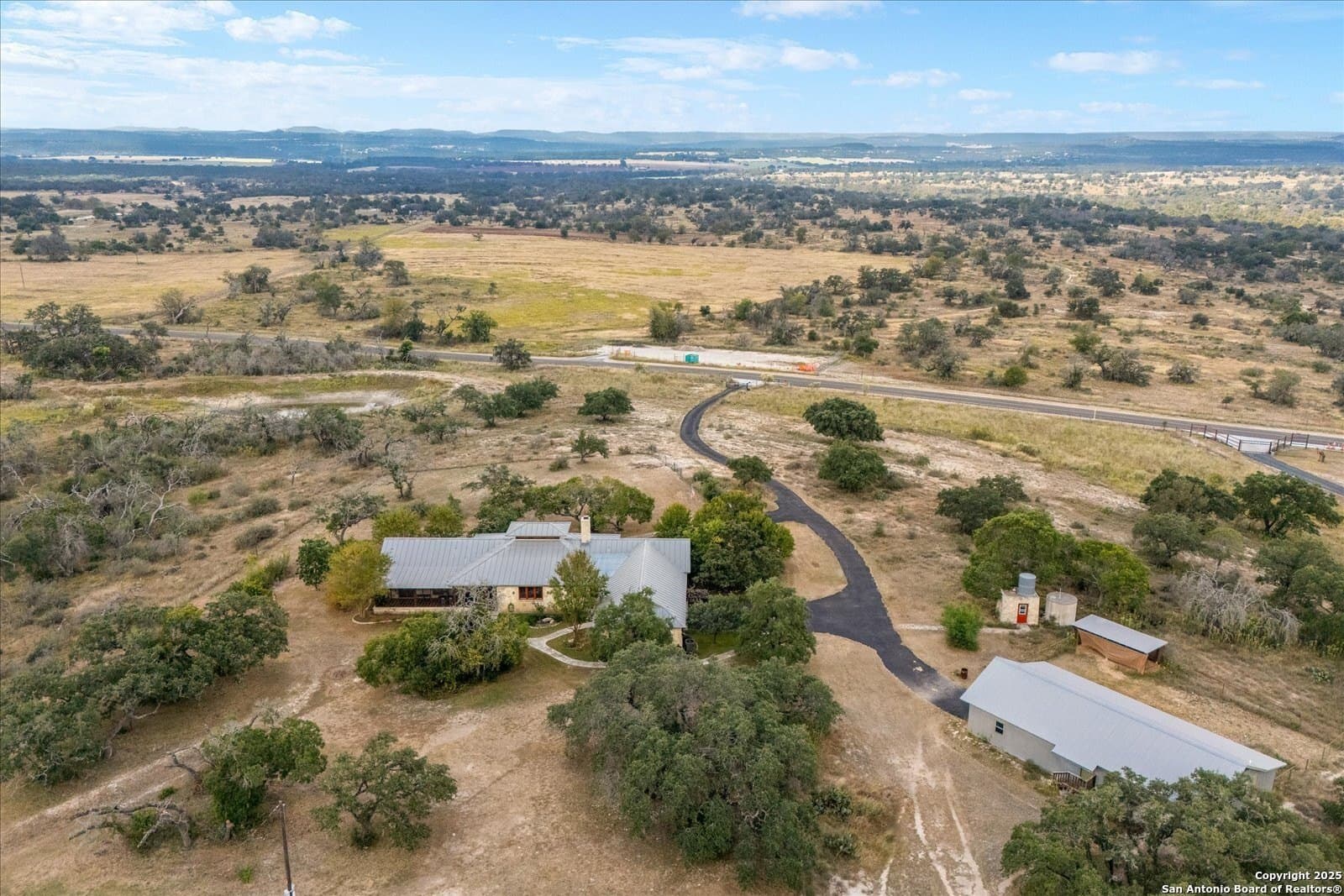 31.81 acres in Kendall County gallery image 2