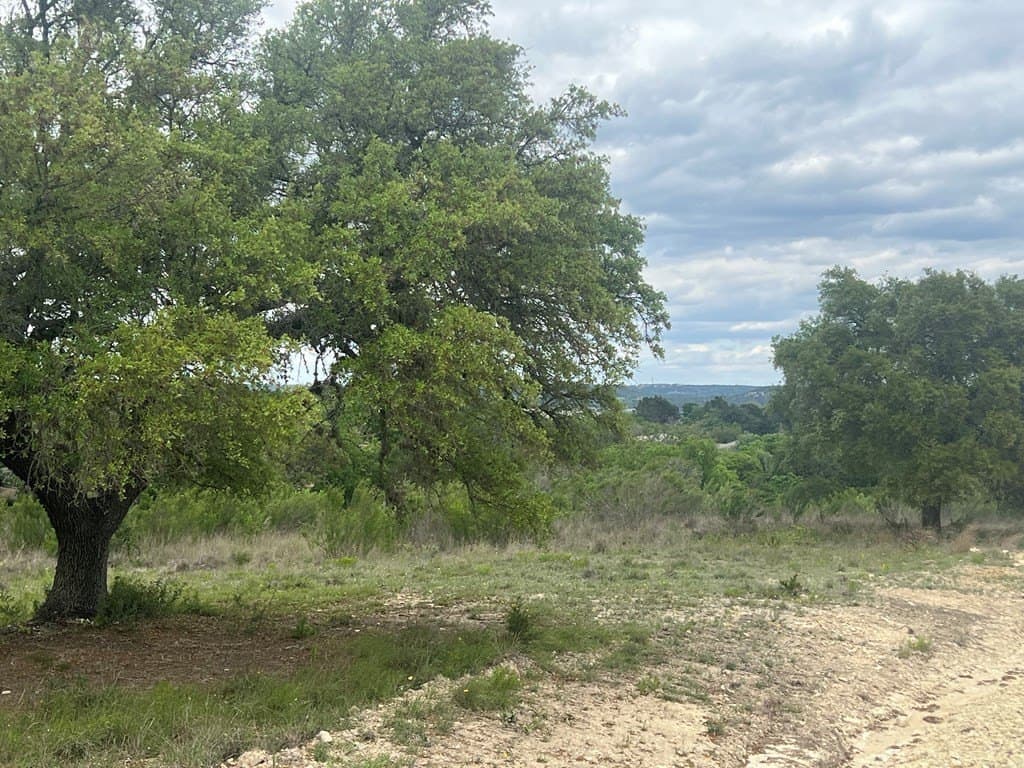 6.9 acres in Kerr County - photo 11