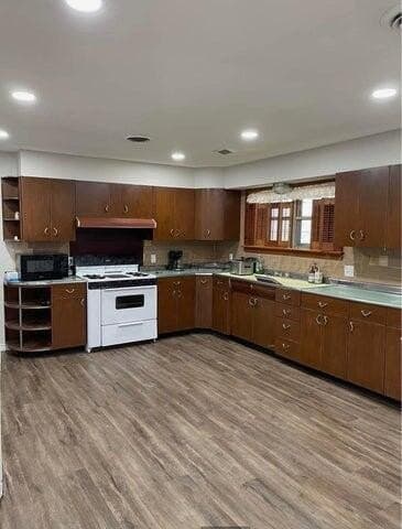 10 acres in Floyd County gallery image 3