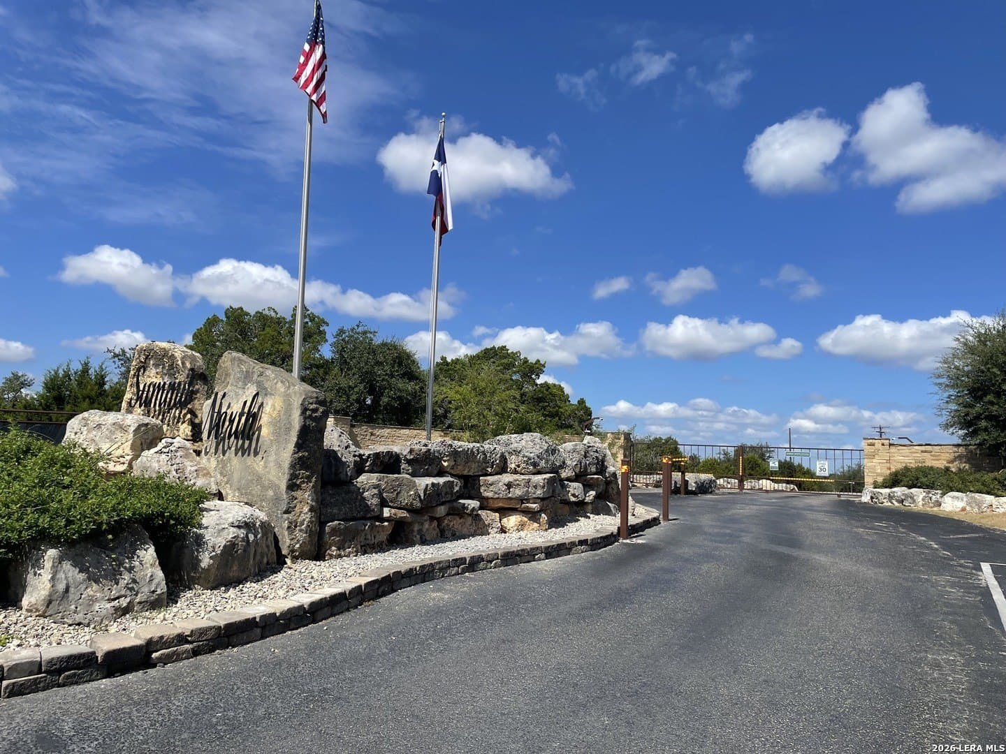 0.54 acres in Comal County - photo 2
