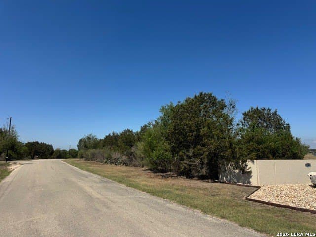 5 acres in Comal County - photo 2