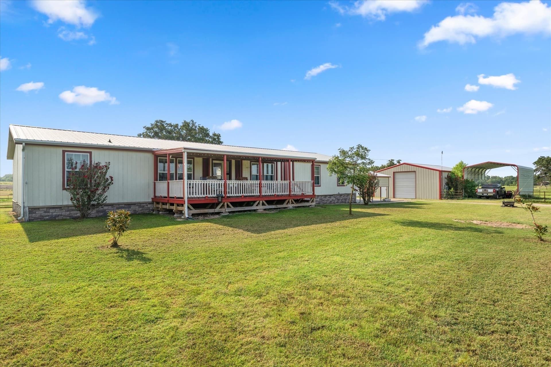 10.02 acres in Henderson County - photo 5