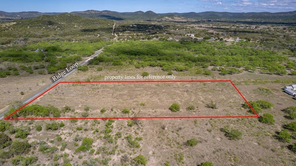 5.01 acres in Real County - photo 18