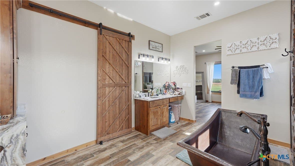 18 acres in Bexar County - photo 32