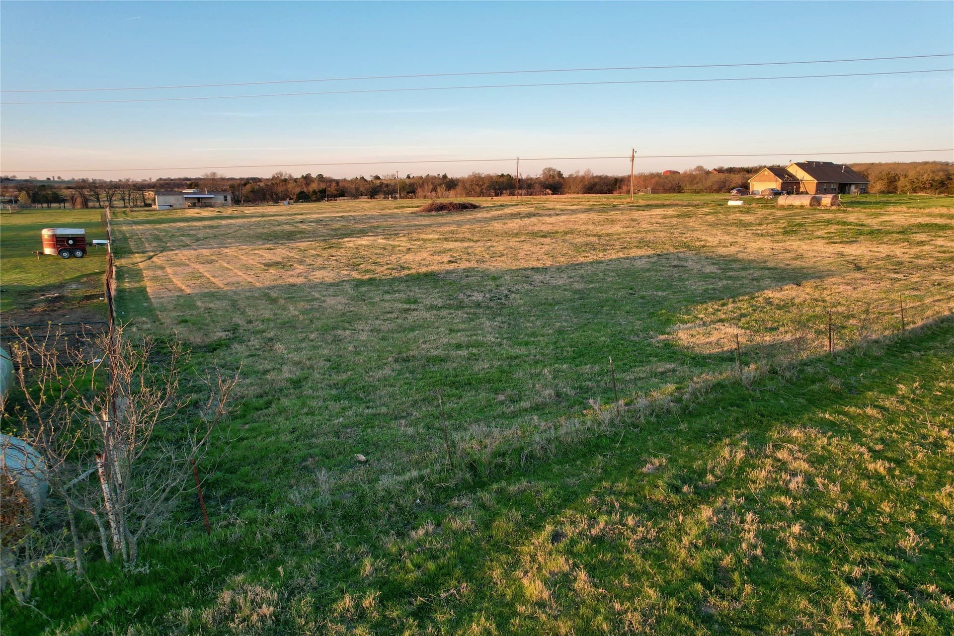 4.93 acres in Cooke County - photo 5