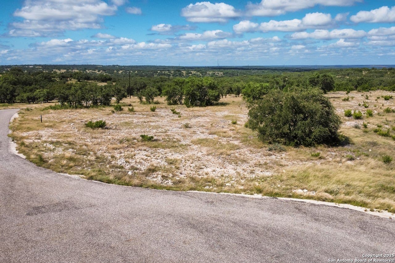 19.19 acres in Kimble County - photo 8