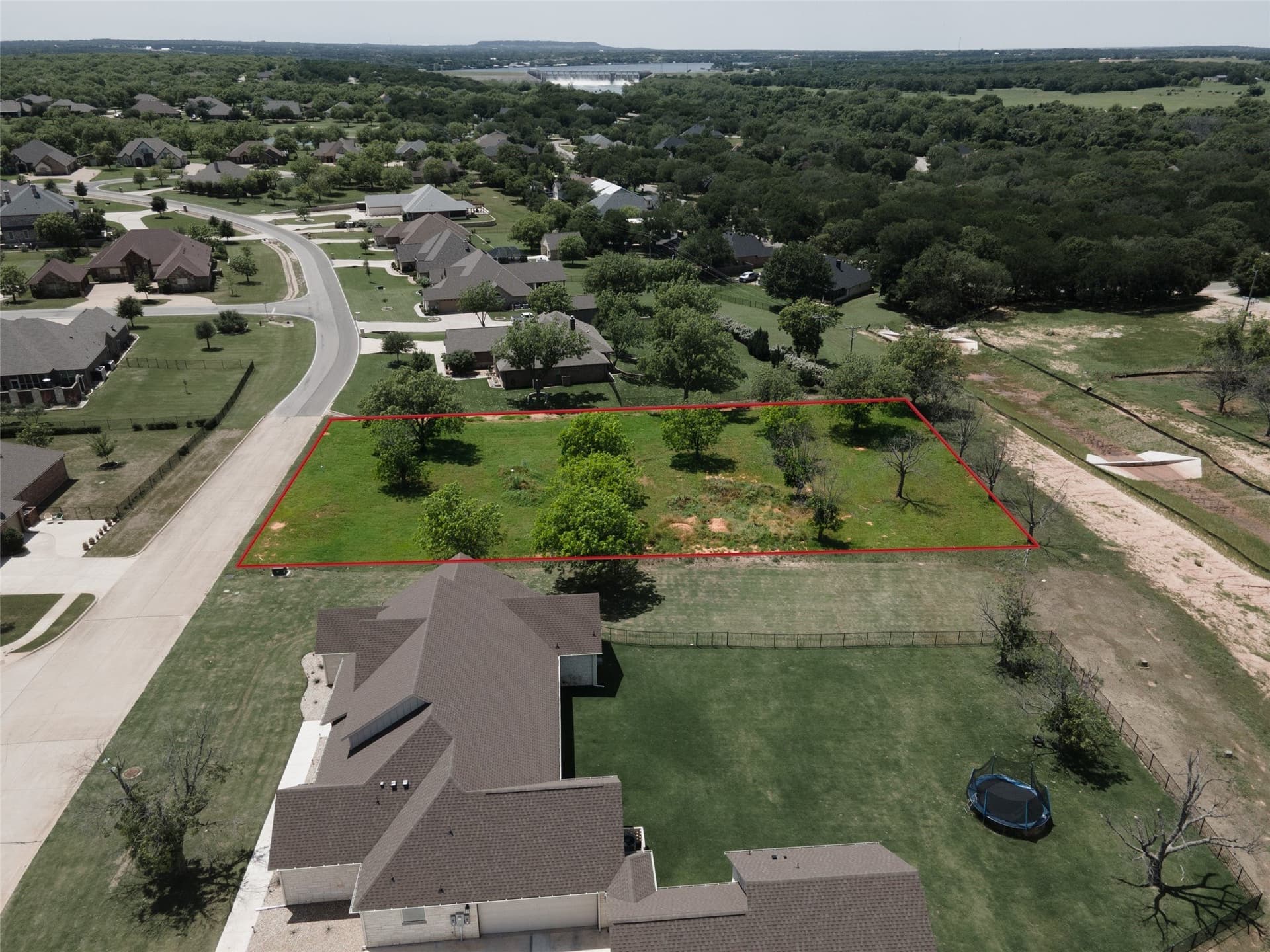 0.94 acres in Hood County