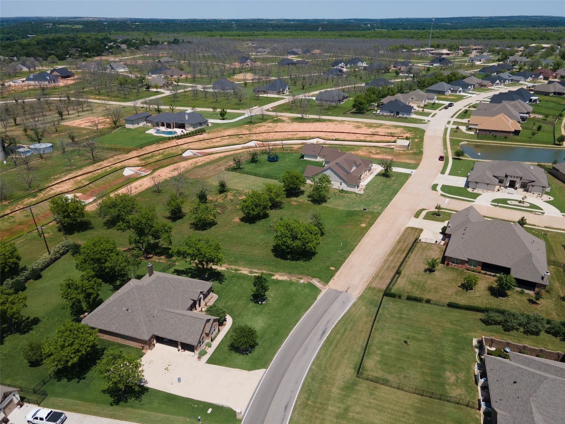 0.94 acres in Hood County gallery image 2